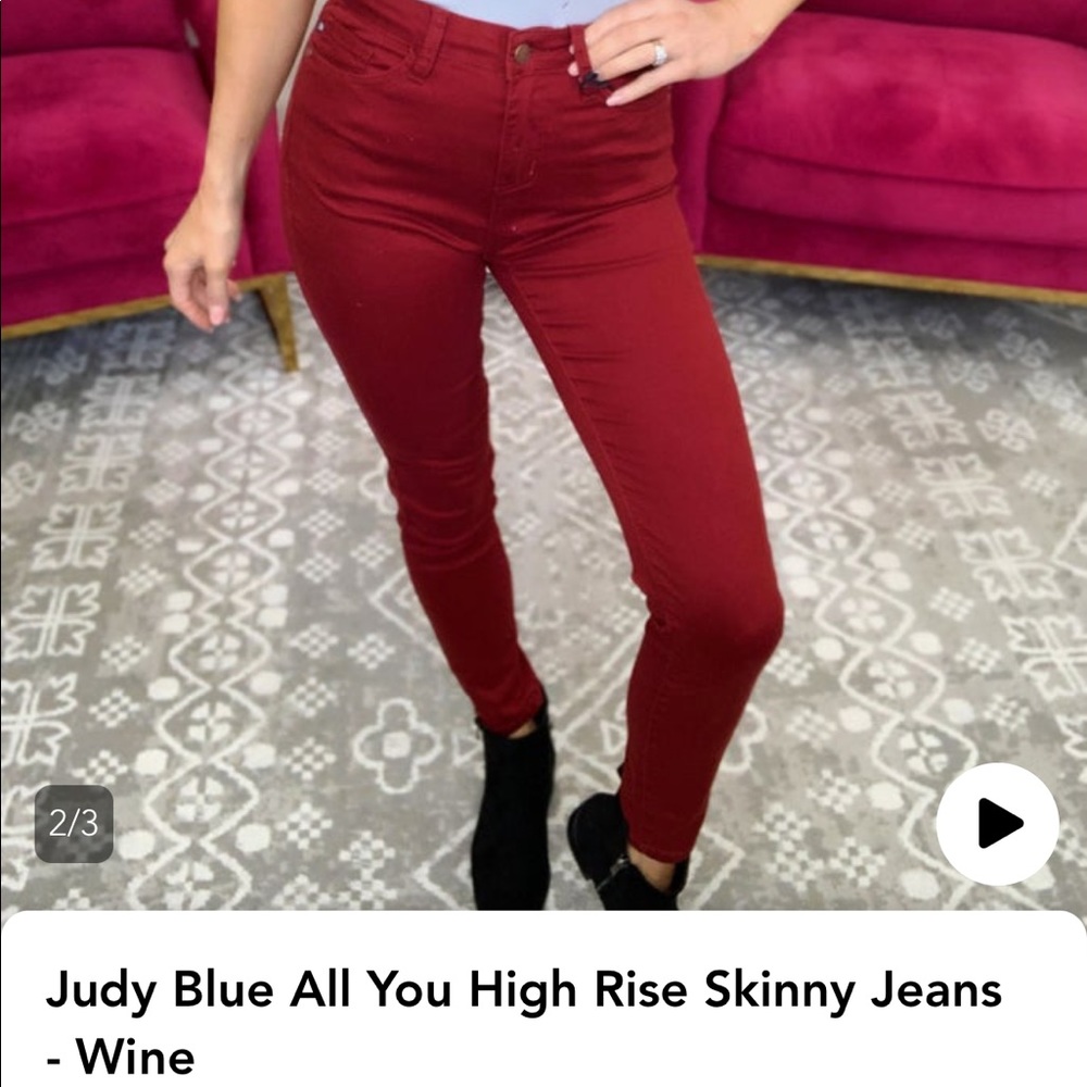 Judy Blue skinny jeans. Size 9. New/never worn. Color is wine.
